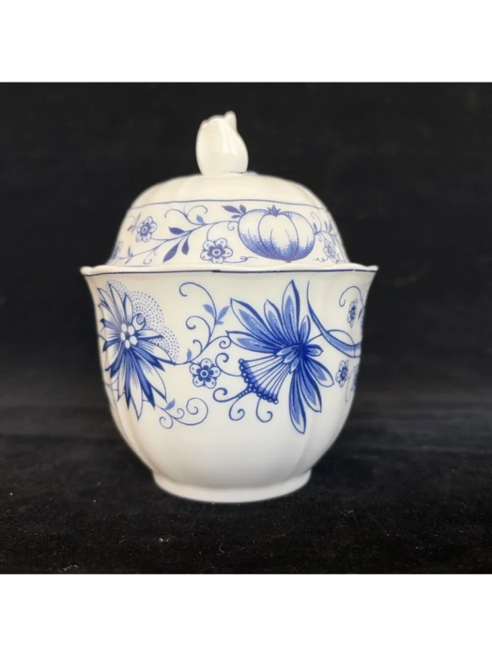Vintage Retsch Blue Onion Sugar Bowl w Lid Blue White Porcelain Germany 4.75in